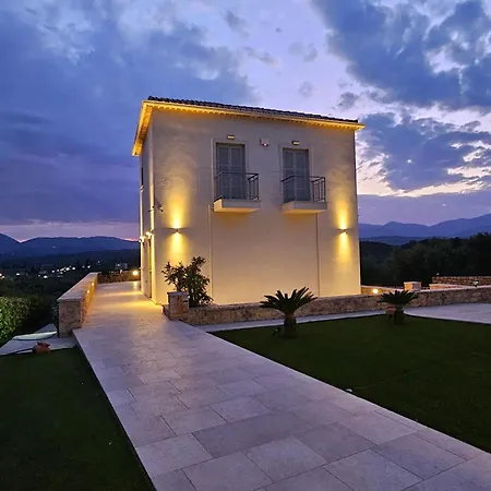 Villa Athina *