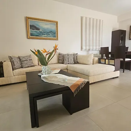 Athina Villa
